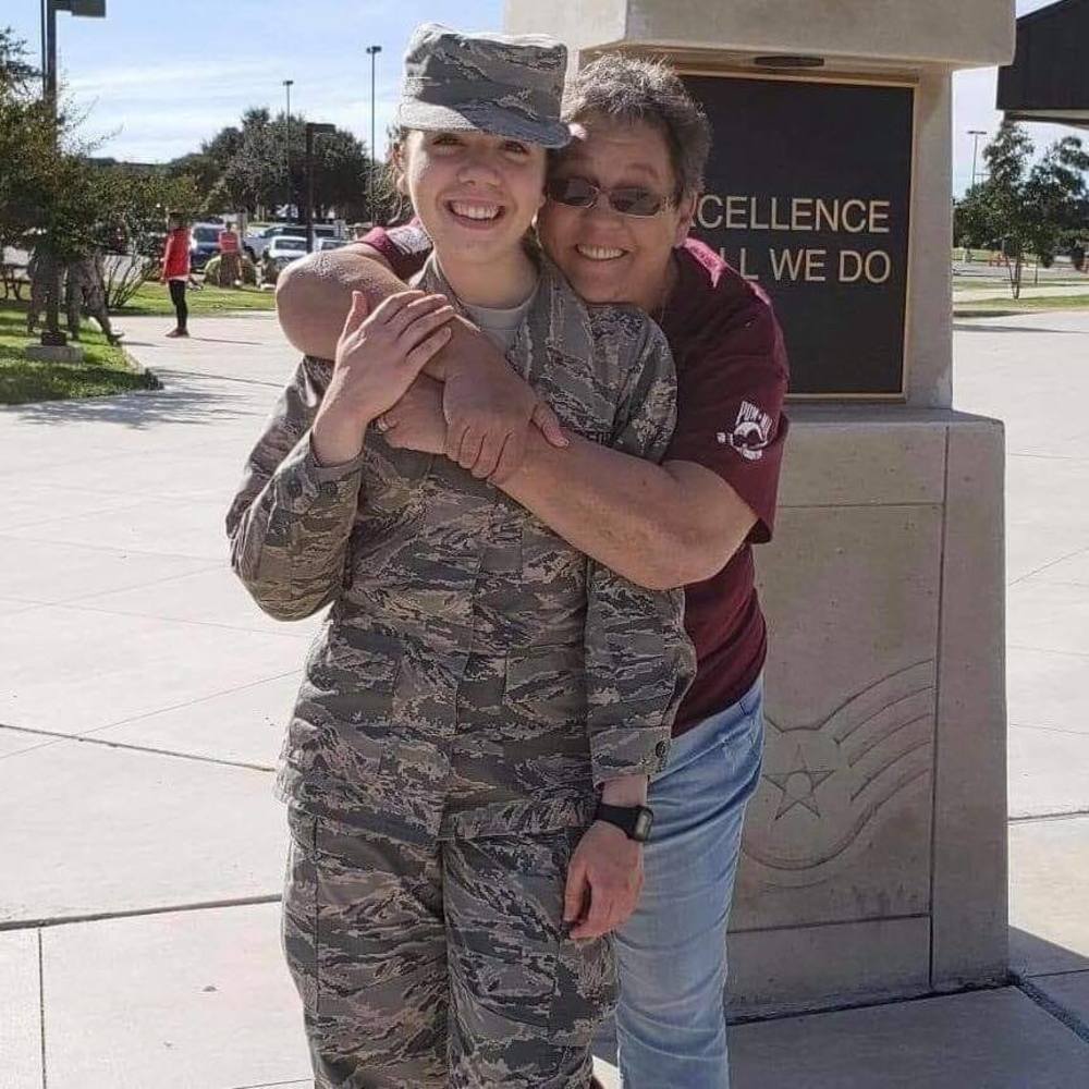 Meet your Posher, Cathy